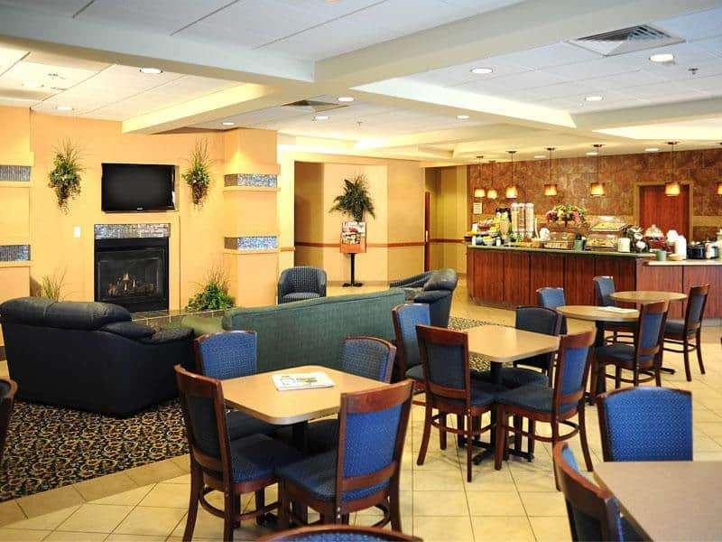 Hotel La Quinta By Wyndham Springfield Airport Plaza Einrichtungen foto